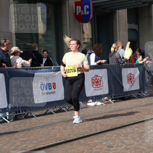 13.09.2026 - 21. swb-Marathon Bremen Strokosch-Dieckow http://msf.ph/oto/10342403 13.09.2026 11:08:11 Ziel 10229, 10609, 10851, 11065, 11124, 11509, 11560, 11561, 11678, 11834, 11888, 11968, 12073, 12162, 12164, 12315, 12325, 12410, 12516, 10135, 10139, 10188, 10404, 10493, 10660, 10674, 10767, 10793, 10851, 10859, 11032, 11044, 11263, 11378, 11404, 11659, 11831, 11833, 11958, 12024, 12031, 12066, 12160, 12248, 12325, 12384, 12389 meine-sportfotos.de