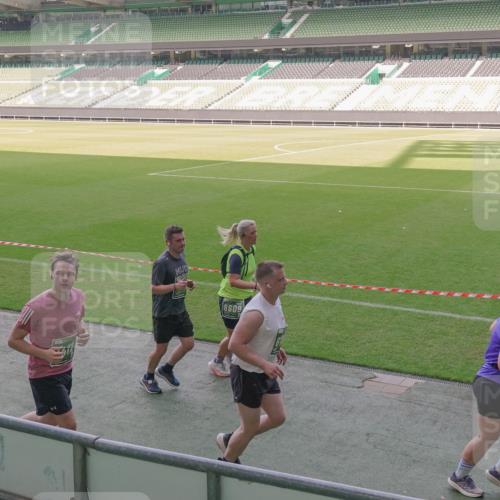 13.09.2026 - 21. swb-Marathon Bremen Michael Burmester http://msf.ph/oto/10342644 13.09.2026 13:26:14 Laufen im Stadion 202, 213, 294, 390, 505, 530, 543, 645, 815, 818, 833, 966, 1077, 1283, 1410, 1443, 1459, 1473, 1487, 1504, 1515, 1530, 1561, 1618, 1700, 1744, 1828, 1830, 1953, 2058, 2059, 2267, 2271, 2273, 2298, 2308, 2309, 2354, 2382, 2384, 2388, 2404, 2428, 2506, 2508, 2542, 2554, 2558, 2576, 2582, 2591, 2592, 2656, 2675, 2752, 2762, 2817, 2833, 2878, 2896, 2965, 2970, 2981, 3005, 3047, 3062, 3084, 3097, 3142, 3172, 3211, 3259, 3329, 3359, 3390, 3433, 3540, 3629, 3851 meine-sportfotos.de