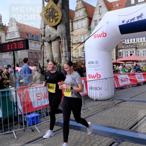 13.09.2026 - 21. swb-Marathon Bremen Tim E. http://msf.ph/oto/10342701 13.09.2026 11:12:33 Ziel 10213, 10406, 10414, 11052, 11633, 11716, 12012, 12327 meine-sportfotos.de