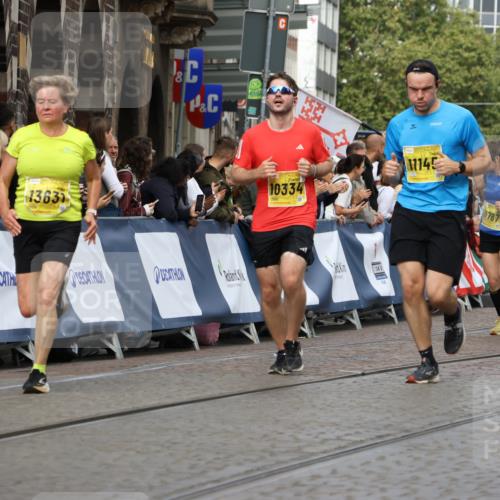 13.09.2026 - 21. swb-Marathon Bremen Strokosch-Dieckow http://msf.ph/oto/10342719 13.09.2026 10:51:36 Ziel 10381, 10471, 10515, 10808, 10825, 10862, 10887, 10984, 11503, 11537, 11801, 11973, 12051, 12133, 12548, 12552, 10162, 10183, 10281, 10348, 10467, 10641, 11273, 11542, 11685, 11733, 11777, 12329 meine-sportfotos.de