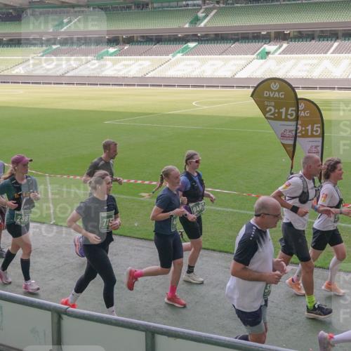 13.09.2026 - 21. swb-Marathon Bremen Michael Burmester http://msf.ph/oto/10342904 13.09.2026 13:26:49 Laufen im Stadion 186, 202, 357, 364, 390, 530, 543, 597, 645, 833, 966, 1077, 1283, 1410, 1412, 1443, 1459, 1473, 1487, 1530, 1608, 1618, 1700, 1744, 1769, 1828, 1953, 1961, 2058, 2273, 2298, 2308, 2309, 2382, 2384, 2388, 2404, 2428, 2507, 2508, 2542, 2558, 2576, 2582, 2592, 2656, 2675, 2725, 2748, 2762, 2817, 2875, 2876, 2923, 2965, 2970, 2981, 3045, 3047, 3050, 3062, 3073, 3084, 3097, 3172, 3184, 3219, 3359, 3433, 3540, 3592, 3629, 3756, 3851, 3907, 3978 meine-sportfotos.de