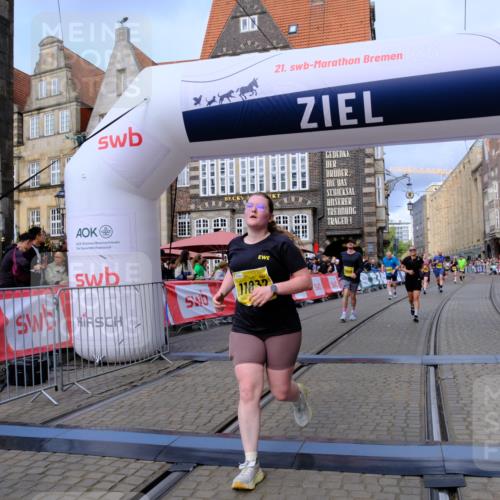 13.09.2026 - 21. swb-Marathon Bremen Tim E. http://msf.ph/oto/10342980 13.09.2026 11:13:11 Ziel 10483, 10893, 11606, 11627, 11671, 11832, 12050, 12060, 12423 meine-sportfotos.de