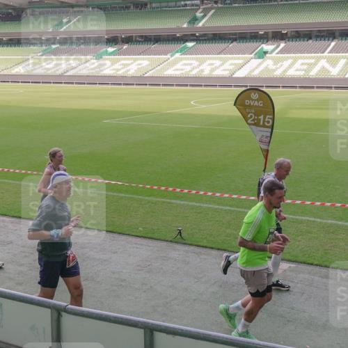 13.09.2026 - 21. swb-Marathon Bremen Michael Burmester http://msf.ph/oto/10342988 13.09.2026 13:26:58 Laufen im Stadion 186, 202, 357, 364, 390, 530, 597, 645, 726, 833, 1077, 1283, 1412, 1443, 1459, 1473, 1487, 1530, 1608, 1618, 1700, 1744, 1769, 1828, 1961, 2058, 2236, 2273, 2298, 2308, 2309, 2382, 2384, 2388, 2404, 2428, 2507, 2508, 2542, 2558, 2576, 2582, 2592, 2656, 2675, 2725, 2748, 2762, 2817, 2875, 2876, 2923, 2965, 2970, 3045, 3047, 3050, 3062, 3073, 3084, 3097, 3172, 3184, 3219, 3359, 3433, 3540, 3592, 3629, 3756, 3851, 3885, 3907, 3978, 4660 meine-sportfotos.de
