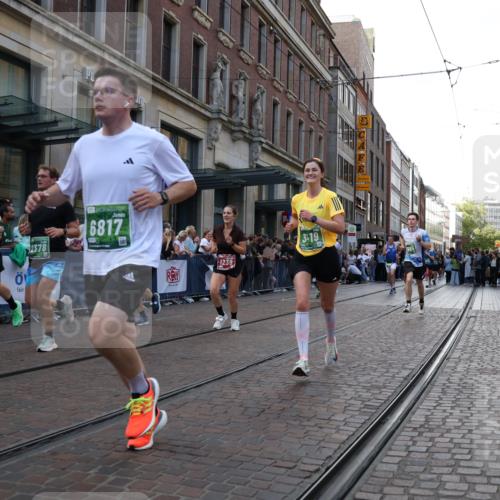 13.09.2026 - 21. swb-Marathon Bremen Strokosch-Dieckow http://msf.ph/oto/10343048 13.09.2026 13:28:39 Ziel 394, 430, 565, 687, 722, 725, 745, 936, 1014, 1274, 1688, 2070, 2223, 2276, 2378, 2851, 2891, 3348, 3419, 3444, 3665, 3938, 4590, 5225, 5267, 5531, 5691, 5865, 6099, 6817, 6937, 6955, 7134, 7263, 7527, 8984, 8985, 9562, 13174, 178, 210, 613, 1239, 1380, 1914, 2047, 2764, 3028, 3294, 3348, 3597, 4102, 4250, 4564, 5683, 6914, 6957, 7263, 8429, 8483, 8570, 8938, 9064, 9176, 9549, 13012 meine-sportfotos.de