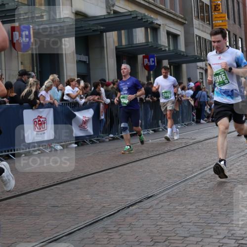 13.09.2026 - 21. swb-Marathon Bremen Strokosch-Dieckow http://msf.ph/oto/10343098 13.09.2026 13:28:40 Ziel 394, 430, 565, 687, 722, 725, 745, 936, 1014, 1274, 1688, 2070, 2223, 2276, 2378, 2851, 2891, 3419, 3444, 3665, 3938, 4590, 5225, 5267, 5531, 5691, 5865, 6099, 6817, 6937, 6955, 7134, 7527, 8984, 8985, 9562, 9661, 13174, 178, 210, 613, 1239, 1380, 1914, 2047, 2764, 3028, 3294, 3348, 3597, 4102, 4250, 4564, 5683, 6914, 6957, 7263, 8429, 8483, 8570, 8938, 9064, 9176, 9549, 13012 meine-sportfotos.de