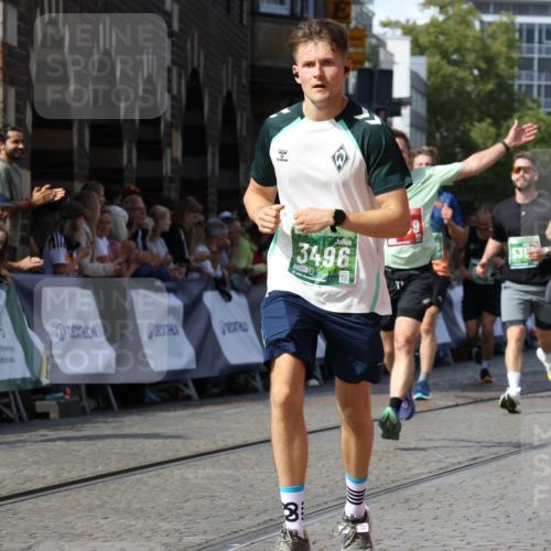 13.09.2026 - 21. swb-Marathon Bremen Strokosch-Dieckow http://msf.ph/oto/10343174 13.09.2026 13:27:20 Ziel 531, 946, 1493, 1494, 2089, 2454, 3076, 3302, 3510, 3527, 4121, 4327, 4397, 4563, 4919, 5689, 5937, 5943, 6314, 6455, 7027, 7072, 7246, 7317, 8303, 9150, 9511, 9551, 9854, 9878, 323, 593, 940, 1006, 1373, 1574, 2345, 2668, 3460, 3496, 3521, 5081, 5220, 5290, 5358, 5557, 5616, 6306, 7110 meine-sportfotos.de