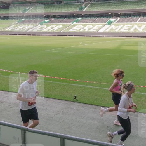 13.09.2026 - 21. swb-Marathon Bremen Michael Burmester http://msf.ph/oto/10343236 13.09.2026 13:27:30 Laufen im Stadion 111, 186, 202, 357, 364, 390, 478, 597, 726, 829, 833, 888, 925, 1077, 1220, 1412, 1473, 1496, 1608, 1700, 1769, 1958, 1961, 1984, 2236, 2273, 2309, 2388, 2404, 2428, 2502, 2507, 2508, 2542, 2558, 2576, 2582, 2592, 2656, 2725, 2748, 2817, 2875, 2876, 2923, 2965, 2970, 3045, 3047, 3050, 3073, 3084, 3184, 3219, 3359, 3433, 3540, 3589, 3592, 3629, 3756, 3851, 3885, 3907, 3978, 4238, 4457, 4660 meine-sportfotos.de