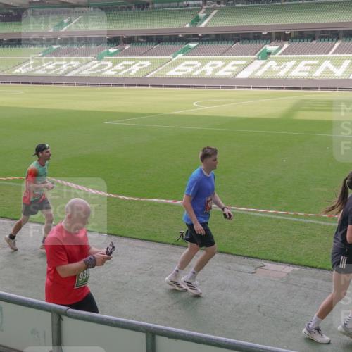 13.09.2026 - 21. swb-Marathon Bremen Michael Burmester http://msf.ph/oto/10343327 13.09.2026 13:27:43 Laufen im Stadion 111, 186, 357, 364, 390, 478, 597, 726, 829, 833, 888, 925, 1077, 1220, 1298, 1412, 1473, 1496, 1608, 1700, 1769, 1958, 1961, 1984, 2236, 2273, 2309, 2388, 2404, 2428, 2502, 2507, 2542, 2574, 2576, 2582, 2592, 2725, 2748, 2817, 2875, 2876, 2923, 2965, 3045, 3050, 3061, 3073, 3084, 3184, 3219, 3540, 3589, 3592, 3629, 3694, 3756, 3826, 3853, 3885, 3907, 3978, 4108, 4238, 4457, 4660 meine-sportfotos.de