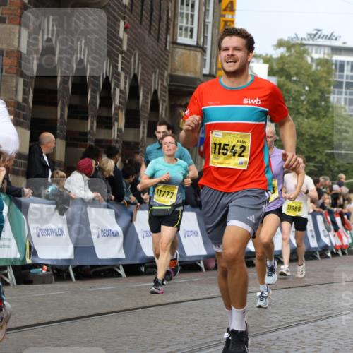 13.09.2026 - 21. swb-Marathon Bremen Strokosch-Dieckow http://msf.ph/oto/10343393 13.09.2026 10:51:55 Ziel 10162, 10281, 10334, 10348, 10467, 10544, 10763, 10862, 11145, 11273, 11542, 11787, 12329, 12424, 13631, 10218, 10588, 11277, 11285, 11376, 11487, 11555, 11869, 11877 meine-sportfotos.de