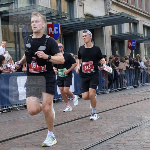 13.09.2026 - 21. swb-Marathon Bremen Strokosch-Dieckow http://msf.ph/oto/10343422 13.09.2026 13:28:49 Ziel 303, 394, 430, 565, 596, 651, 687, 722, 725, 745, 936, 1014, 1274, 1545, 1688, 1823, 2023, 2070, 2223, 2378, 2851, 2867, 3419, 3665, 3796, 3912, 3938, 4590, 5036, 5225, 5865, 6030, 6099, 6937, 6955, 7149, 7361, 7860, 8984, 8985, 9249, 9661, 10128, 613, 722, 1239, 1914, 2276, 2764, 2851, 2891, 3028, 3348, 3419, 3444, 3665, 4102, 4564, 5267, 6914, 6957, 7263, 7527, 8483, 8938, 9176, 13012 meine-sportfotos.de