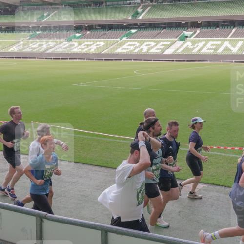 13.09.2026 - 21. swb-Marathon Bremen Michael Burmester http://msf.ph/oto/10343508 13.09.2026 13:28:12 Laufen im Stadion 111, 186, 220, 357, 364, 478, 597, 726, 829, 888, 925, 1079, 1220, 1298, 1325, 1412, 1496, 1608, 1700, 1741, 1769, 1777, 1958, 1961, 1984, 2236, 2365, 2388, 2404, 2472, 2502, 2507, 2542, 2574, 2593, 2725, 2743, 2748, 2868, 2875, 2876, 2923, 2924, 2991, 3045, 3050, 3061, 3073, 3154, 3184, 3219, 3321, 3540, 3589, 3592, 3594, 3595, 3678, 3694, 3756, 3798, 3826, 3853, 3885, 3907, 3978, 3987, 4108, 4238, 4457, 4660 meine-sportfotos.de