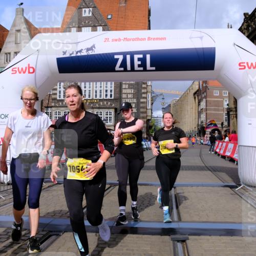 13.09.2026 - 21. swb-Marathon Bremen Tim E. http://msf.ph/oto/10343701 13.09.2026 11:13:50 Ziel 10484, 10545, 10883, 10889, 11084, 11392, 11670, 11954, 11999, 12280, 12460, 12521 meine-sportfotos.de