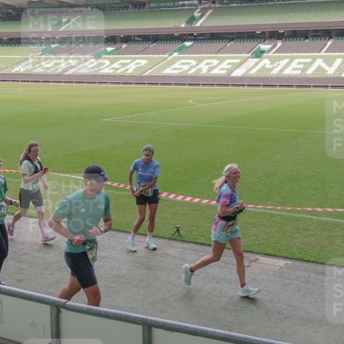 13.09.2026 - 21. swb-Marathon Bremen Michael Burmester http://msf.ph/oto/10343732 13.09.2026 13:28:41 Laufen im Stadion 111, 220, 357, 422, 476, 478, 597, 685, 726, 729, 754, 829, 888, 925, 986, 1079, 1220, 1298, 1325, 1384, 1412, 1496, 1608, 1615, 1741, 1769, 1777, 1958, 1961, 1984, 2236, 2326, 2365, 2436, 2472, 2502, 2574, 2593, 2725, 2740, 2743, 2862, 2868, 2876, 2923, 2924, 2991, 3020, 3045, 3061, 3073, 3129, 3154, 3219, 3238, 3274, 3321, 3361, 3589, 3592, 3594, 3595, 3605, 3678, 3694, 3755, 3758, 3798, 3826, 3853, 3885, 3907, 3953, 3965, 3971, 3978, 3987, 4011, 4108, 4238, 4457, 4660 meine-sportfotos.de
