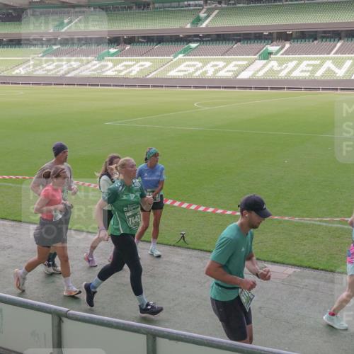 13.09.2026 - 21. swb-Marathon Bremen Michael Burmester http://msf.ph/oto/10343741 13.09.2026 13:28:42 Laufen im Stadion 111, 220, 357, 422, 476, 478, 597, 685, 726, 729, 754, 829, 888, 925, 986, 1079, 1220, 1298, 1325, 1384, 1412, 1496, 1608, 1615, 1741, 1769, 1777, 1958, 1961, 1984, 2236, 2326, 2365, 2436, 2472, 2502, 2574, 2593, 2725, 2740, 2743, 2862, 2868, 2876, 2923, 2924, 2991, 3020, 3061, 3073, 3129, 3154, 3219, 3238, 3274, 3321, 3361, 3589, 3592, 3594, 3595, 3605, 3678, 3694, 3755, 3758, 3798, 3826, 3853, 3885, 3907, 3953, 3965, 3971, 3978, 3987, 4011, 4108, 4238, 4457, 4660 meine-sportfotos.de