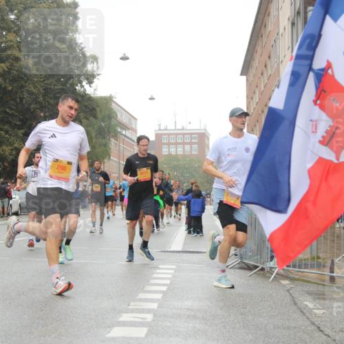 13.09.2026 - Kiel Lauf Markus Tischler http://msf.ph/oto/10343926 13.09.2026 11:38:10 Fleethörn 298, 9121, 10605, 10751 meine-sportfotos.de