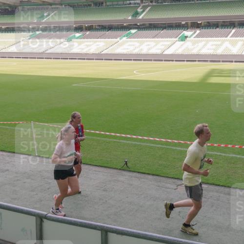 13.09.2026 - 21. swb-Marathon Bremen Michael Burmester http://msf.ph/oto/10343935 13.09.2026 13:29:03 Laufen im Stadion 111, 171, 220, 422, 476, 478, 685, 726, 729, 754, 829, 888, 925, 986, 1079, 1217, 1220, 1242, 1270, 1298, 1325, 1384, 1496, 1615, 1741, 1777, 1886, 1958, 1984, 2236, 2238, 2263, 2326, 2365, 2436, 2472, 2502, 2546, 2574, 2593, 2740, 2743, 2830, 2862, 2868, 2924, 2991, 3020, 3053, 3061, 3129, 3154, 3238, 3274, 3286, 3321, 3361, 3563, 3589, 3594, 3595, 3605, 3678, 3694, 3755, 3758, 3798, 3826, 3853, 3885, 3898, 3953, 3965, 3971, 3987, 4011, 4108, 4238, 4457, 4660 meine-sportfotos.de