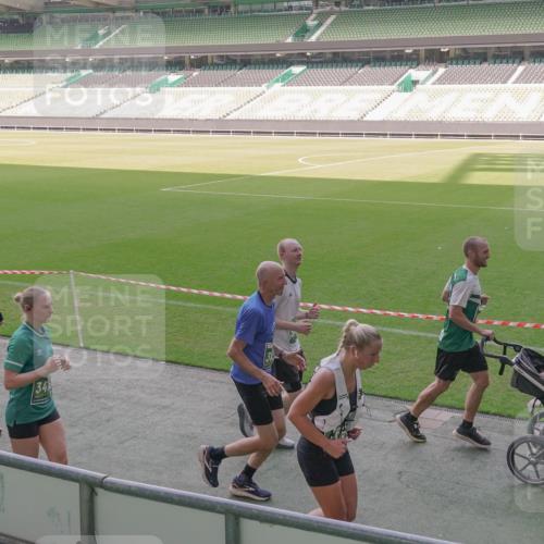 13.09.2026 - 21. swb-Marathon Bremen Michael Burmester http://msf.ph/oto/10343963 13.09.2026 13:29:07 Laufen im Stadion 111, 171, 220, 422, 476, 478, 685, 726, 729, 754, 829, 888, 925, 986, 1079, 1217, 1220, 1242, 1270, 1298, 1325, 1384, 1496, 1615, 1633, 1634, 1741, 1777, 1886, 1958, 1984, 2238, 2263, 2326, 2365, 2436, 2449, 2472, 2502, 2546, 2574, 2593, 2740, 2743, 2830, 2862, 2868, 2924, 2991, 3020, 3053, 3061, 3129, 3154, 3238, 3274, 3286, 3321, 3361, 3563, 3589, 3594, 3595, 3605, 3678, 3694, 3755, 3758, 3798, 3826, 3853, 3898, 3953, 3965, 3971, 3987, 4011, 4108, 4238, 4457, 4660 meine-sportfotos.de