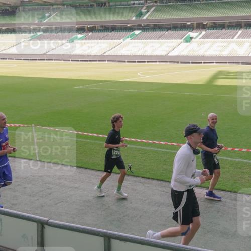 13.09.2026 - 21. swb-Marathon Bremen Michael Burmester http://msf.ph/oto/10344053 13.09.2026 13:29:15 Laufen im Stadion 111, 171, 220, 422, 476, 478, 685, 729, 754, 767, 829, 925, 986, 1079, 1217, 1220, 1242, 1270, 1298, 1325, 1384, 1496, 1615, 1633, 1634, 1741, 1777, 1886, 1958, 2238, 2263, 2326, 2365, 2436, 2449, 2472, 2502, 2546, 2574, 2593, 2738, 2740, 2743, 2830, 2862, 2868, 2924, 2991, 3020, 3053, 3061, 3129, 3154, 3238, 3274, 3286, 3321, 3361, 3563, 3589, 3594, 3595, 3605, 3678, 3694, 3755, 3758, 3798, 3826, 3853, 3898, 3929, 3953, 3965, 3971, 3987, 4011, 4056, 4108, 4238 meine-sportfotos.de