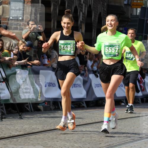 13.09.2026 - 21. swb-Marathon Bremen Strokosch-Dieckow http://msf.ph/oto/10344095 13.09.2026 13:27:34 Ziel 242, 1493, 1494, 2454, 3273, 3385, 3496, 4121, 4397, 4558, 4563, 6071, 6288, 6776, 7072, 7849, 8219, 9159, 9343, 9760, 9878, 10112, 10113, 13147, 440, 534, 762, 857, 1932, 2686, 3013, 3135, 3460, 3970, 4421, 4496, 4593, 4744, 5557, 6067, 7042, 7138, 7358, 8351, 9494, 9727, 13198 meine-sportfotos.de