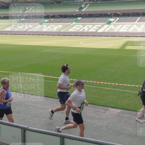 13.09.2026 - 21. swb-Marathon Bremen Michael Burmester http://msf.ph/oto/10344364 13.09.2026 13:29:51 Laufen im Stadion 171, 220, 297, 405, 422, 476, 685, 729, 754, 767, 986, 1079, 1217, 1242, 1270, 1298, 1325, 1384, 1615, 1633, 1634, 1741, 1777, 1810, 1811, 1886, 1983, 2238, 2242, 2249, 2263, 2326, 2365, 2436, 2449, 2472, 2546, 2593, 2615, 2738, 2740, 2743, 2830, 2862, 2868, 2869, 2871, 2924, 2991, 2994, 3020, 3053, 3061, 3129, 3154, 3227, 3238, 3274, 3286, 3321, 3361, 3563, 3594, 3595, 3605, 3678, 3694, 3755, 3758, 3798, 3853, 3876, 3898, 3929, 3953, 3965, 3971, 3987, 4011, 4056 meine-sportfotos.de
