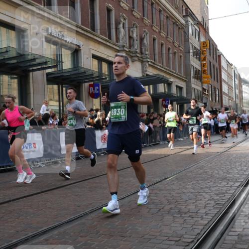 13.09.2026 - 21. swb-Marathon Bremen Strokosch-Dieckow http://msf.ph/oto/10344428 13.09.2026 13:29:19 Ziel 124, 132, 716, 1073, 1083, 1243, 1365, 1581, 1861, 2076, 2289, 2301, 2742, 2957, 3030, 3320, 3618, 3721, 4115, 4541, 4576, 5244, 5599, 6006, 6103, 6127, 6384, 6499, 6690, 6725, 6930, 7013, 7079, 7384, 7426, 7649, 7884, 8009, 8481, 8594, 8612, 8771, 8831, 9049, 9534, 9747, 9770, 10013, 13031, 303, 394, 565, 596, 651, 687, 745, 936, 1274, 1365, 1387, 1545, 1688, 1823, 2023, 2070, 2223, 2867, 3258, 3796, 3846, 3912, 3938, 4541, 4590, 5036, 5225 meine-sportfotos.de
