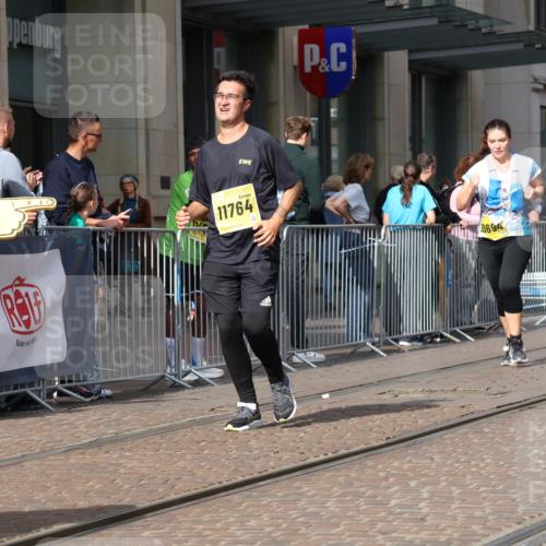 13.09.2026 - 21. swb-Marathon Bremen Strokosch-Dieckow http://msf.ph/oto/10344544 13.09.2026 11:09:10 Ziel 10234, 10386, 10417, 10424, 10556, 10664, 10686, 10694, 10712, 10769, 10785, 10823, 10981, 10983, 11192, 11225, 11764, 11882, 11883, 11914, 11915, 11937, 11995, 12322, 12409, 12474, 12491, 12532, 13607, 10217, 10314, 10321, 10455, 10570, 10599, 10630, 11011, 11053, 11074, 11091, 11138, 11304, 11434, 11531, 11578, 11812, 11905, 11987, 12155, 12192, 12337, 12353, 12438, 12554 meine-sportfotos.de