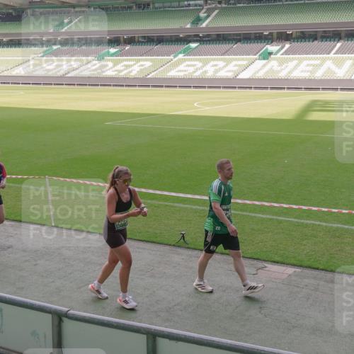 13.09.2026 - 21. swb-Marathon Bremen Michael Burmester http://msf.ph/oto/10344566 13.09.2026 13:30:08 Laufen im Stadion 122, 171, 224, 297, 405, 422, 476, 639, 685, 729, 754, 767, 806, 986, 1114, 1217, 1242, 1270, 1384, 1615, 1633, 1634, 1777, 1810, 1811, 1886, 1983, 2216, 2238, 2242, 2249, 2263, 2326, 2368, 2372, 2436, 2449, 2546, 2615, 2629, 2637, 2719, 2738, 2740, 2830, 2862, 2868, 2869, 2871, 2918, 2924, 2991, 2994, 3020, 3053, 3101, 3129, 3227, 3238, 3274, 3286, 3321, 3361, 3563, 3594, 3595, 3605, 3678, 3755, 3758, 3798, 3873, 3876, 3898, 3929, 3953, 3965, 3971, 3987, 4011, 4056, 357 meine-sportfotos.de