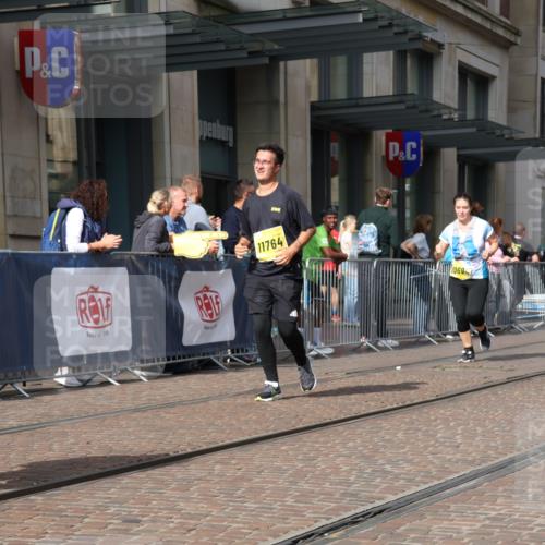 13.09.2026 - 21. swb-Marathon Bremen Strokosch-Dieckow http://msf.ph/oto/10344576 13.09.2026 11:09:10 Ziel 10234, 10386, 10417, 10424, 10556, 10664, 10686, 10694, 10712, 10769, 10785, 10823, 10981, 10983, 11192, 11225, 11764, 11882, 11883, 11914, 11915, 11937, 11995, 12322, 12409, 12474, 12491, 12532, 13607, 10217, 10314, 10321, 10455, 10570, 10599, 10630, 11011, 11053, 11074, 11091, 11138, 11304, 11434, 11531, 11578, 11812, 11905, 11987, 12155, 12192, 12337, 12353, 12438, 12554 meine-sportfotos.de