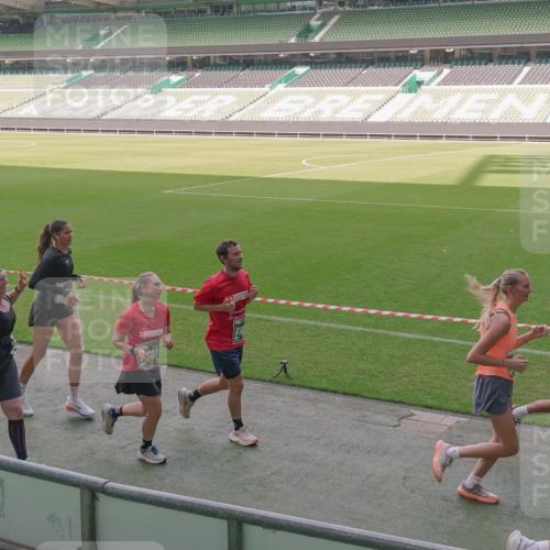 13.09.2026 - 21. swb-Marathon Bremen Michael Burmester http://msf.ph/oto/10344653 13.09.2026 13:30:22 Laufen im Stadion 122, 171, 224, 297, 405, 422, 476, 639, 685, 729, 754, 767, 806, 986, 1114, 1217, 1242, 1270, 1384, 1529, 1615, 1633, 1634, 1775, 1810, 1811, 1886, 1983, 2216, 2238, 2242, 2249, 2263, 2326, 2368, 2372, 2436, 2449, 2546, 2615, 2629, 2637, 2643, 2677, 2719, 2738, 2740, 2830, 2862, 2869, 2871, 2877, 2918, 2924, 2994, 3020, 3053, 3101, 3129, 3227, 3238, 3274, 3286, 3321, 3361, 3401, 3563, 3594, 3605, 3755, 3758, 3873, 3876, 3898, 3929, 3953, 3965, 3971, 4011, 4056, 357 meine-sportfotos.de