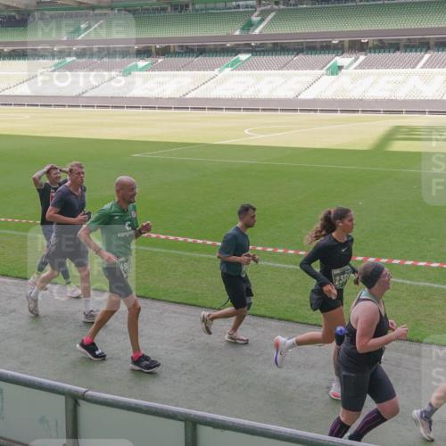 13.09.2026 - 21. swb-Marathon Bremen Michael Burmester http://msf.ph/oto/10344675 13.09.2026 13:30:23 Laufen im Stadion 122, 171, 224, 297, 405, 422, 476, 639, 685, 729, 754, 767, 806, 986, 1114, 1217, 1242, 1270, 1384, 1529, 1615, 1633, 1634, 1775, 1810, 1811, 1886, 1983, 2216, 2238, 2242, 2249, 2263, 2326, 2368, 2372, 2436, 2449, 2546, 2615, 2629, 2637, 2643, 2677, 2719, 2738, 2740, 2830, 2862, 2869, 2871, 2877, 2918, 2924, 2994, 3020, 3053, 3101, 3129, 3227, 3238, 3274, 3286, 3361, 3401, 3563, 3594, 3605, 3755, 3758, 3873, 3876, 3898, 3929, 3953, 3965, 3971, 4011, 4056, 357 meine-sportfotos.de