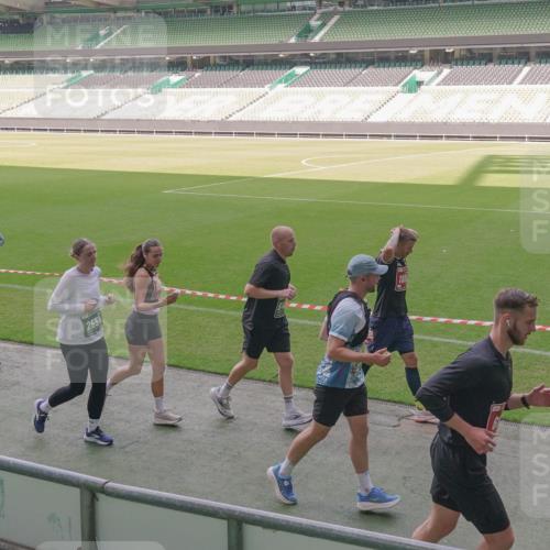13.09.2026 - 21. swb-Marathon Bremen Michael Burmester http://msf.ph/oto/10344721 13.09.2026 13:30:26 Laufen im Stadion 122, 171, 224, 297, 405, 422, 476, 639, 685, 754, 767, 806, 986, 1114, 1217, 1242, 1270, 1529, 1615, 1633, 1634, 1775, 1810, 1811, 1886, 1983, 2216, 2238, 2242, 2249, 2263, 2326, 2368, 2372, 2436, 2449, 2546, 2615, 2629, 2637, 2643, 2677, 2719, 2738, 2740, 2830, 2869, 2871, 2877, 2918, 2994, 3020, 3053, 3094, 3101, 3129, 3227, 3238, 3274, 3286, 3361, 3401, 3563, 3605, 3723, 3755, 3758, 3873, 3876, 3898, 3929, 3953, 3965, 3971, 4011, 4056, 357 meine-sportfotos.de