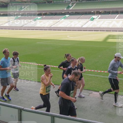 13.09.2026 - 21. swb-Marathon Bremen Michael Burmester http://msf.ph/oto/10344748 13.09.2026 13:30:28 Laufen im Stadion 122, 171, 224, 297, 405, 422, 476, 639, 754, 767, 806, 1114, 1217, 1242, 1270, 1529, 1615, 1633, 1634, 1775, 1810, 1811, 1886, 1983, 2216, 2238, 2242, 2249, 2263, 2326, 2368, 2372, 2436, 2449, 2546, 2615, 2629, 2637, 2643, 2677, 2719, 2738, 2740, 2830, 2869, 2871, 2877, 2918, 2994, 3020, 3053, 3094, 3101, 3129, 3227, 3274, 3286, 3361, 3401, 3563, 3605, 3723, 3755, 3758, 3873, 3876, 3898, 3929, 3953, 3965, 3971, 4011, 4056, 357 meine-sportfotos.de