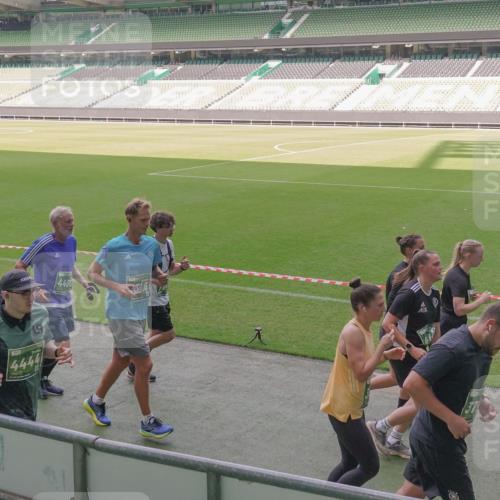 13.09.2026 - 21. swb-Marathon Bremen Michael Burmester http://msf.ph/oto/10344753 13.09.2026 13:30:29 Laufen im Stadion 122, 171, 224, 297, 405, 422, 476, 639, 754, 767, 806, 1114, 1217, 1242, 1270, 1314, 1529, 1615, 1633, 1634, 1775, 1810, 1811, 1886, 1983, 2216, 2238, 2242, 2249, 2263, 2326, 2368, 2372, 2436, 2449, 2546, 2615, 2629, 2637, 2643, 2677, 2719, 2738, 2740, 2830, 2869, 2871, 2877, 2918, 2994, 3020, 3053, 3094, 3101, 3129, 3227, 3274, 3286, 3361, 3401, 3563, 3605, 3723, 3755, 3758, 3873, 3876, 3898, 3929, 3953, 3965, 3971, 4011, 4056, 357 meine-sportfotos.de