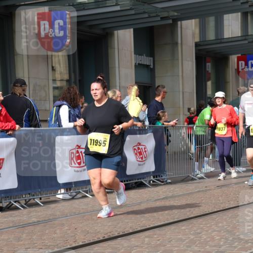 13.09.2026 - 21. swb-Marathon Bremen Strokosch-Dieckow http://msf.ph/oto/10344761 13.09.2026 11:09:15 Ziel 10234, 10386, 10417, 10424, 10556, 10664, 10694, 10696, 10712, 10769, 10785, 10823, 10981, 10990, 10991, 11192, 11225, 11882, 11883, 11914, 11915, 11937, 11995, 12322, 12409, 12474, 12532, 10217, 10314, 10321, 10455, 10570, 10630, 10664, 10686, 10694, 10983, 11011, 11074, 11091, 11138, 11304, 11531, 11578, 11764, 11812, 11905, 11915, 11987, 12155, 12192, 12337, 12491, 12554, 13607 meine-sportfotos.de