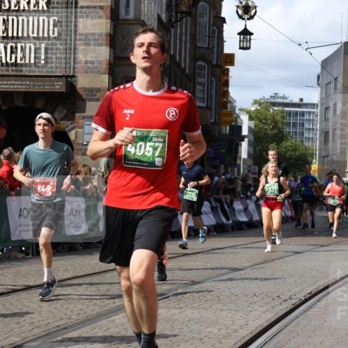 13.09.2026 - 21. swb-Marathon Bremen Strokosch-Dieckow http://msf.ph/oto/10344814 13.09.2026 13:32:18 Ziel 578, 846, 2310, 2934, 3205, 3278, 3946, 4030, 4797, 4979, 4998, 5158, 5325, 6116, 6354, 7242, 7526, 7790, 8048, 8247, 8610, 8970, 9016, 9188, 9640, 9785, 13231, 1687, 2292, 2293, 2910, 2992, 3402, 3429, 3441, 4263, 4380, 4471, 4655, 4835, 5281, 6518, 6593, 6760, 6781, 6900, 7150, 7173, 7572, 7990, 8957, 9040, 9151, 9175, 9283, 9719, 9779, 13208 meine-sportfotos.de