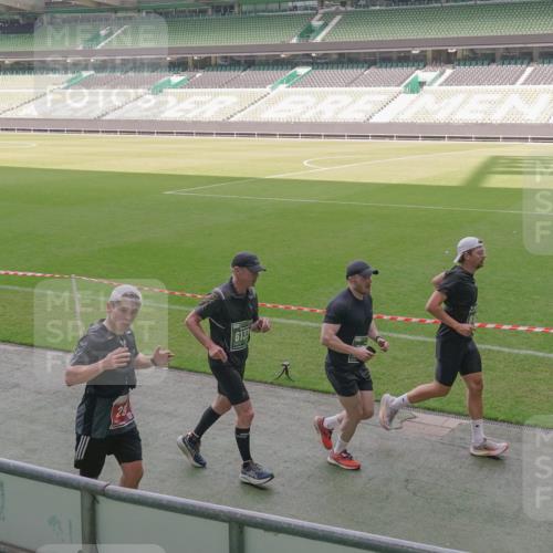 13.09.2026 - 21. swb-Marathon Bremen Michael Burmester http://msf.ph/oto/10344878 13.09.2026 13:30:46 Laufen im Stadion 122, 171, 224, 295, 297, 405, 487, 639, 767, 806, 840, 965, 1114, 1217, 1242, 1270, 1314, 1329, 1529, 1633, 1634, 1775, 1810, 1811, 1886, 1983, 2216, 2238, 2242, 2249, 2263, 2368, 2372, 2436, 2449, 2546, 2615, 2629, 2637, 2643, 2677, 2719, 2726, 2738, 2740, 2830, 2869, 2871, 2877, 2918, 2952, 2994, 3038, 3053, 3094, 3101, 3129, 3227, 3286, 3401, 3426, 3563, 3605, 3723, 3758, 3873, 3876, 3898, 3918, 3929, 4056, 357 meine-sportfotos.de