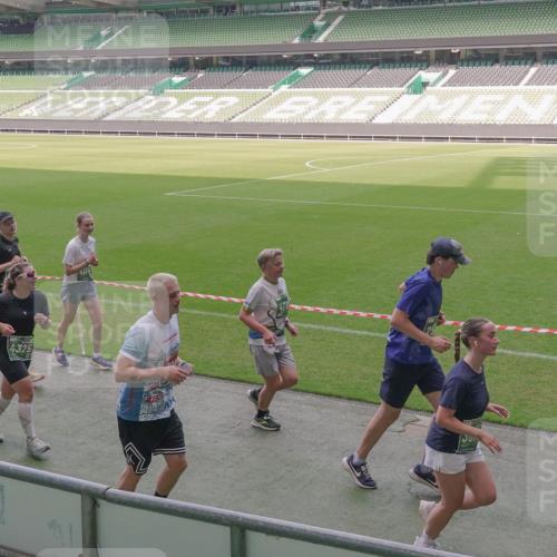 13.09.2026 - 21. swb-Marathon Bremen Michael Burmester http://msf.ph/oto/10344956 13.09.2026 13:30:54 Laufen im Stadion 122, 171, 224, 295, 297, 405, 487, 639, 767, 806, 840, 965, 1114, 1142, 1217, 1242, 1270, 1310, 1314, 1329, 1529, 1633, 1634, 1775, 1810, 1811, 1886, 1892, 1904, 1983, 2216, 2238, 2242, 2249, 2263, 2368, 2372, 2449, 2546, 2615, 2629, 2637, 2643, 2677, 2719, 2726, 2738, 2830, 2869, 2871, 2877, 2918, 2952, 2994, 3038, 3053, 3094, 3101, 3140, 3223, 3227, 3286, 3401, 3426, 3563, 3723, 3736, 3873, 3876, 3898, 3918, 3929, 3944, 4056, 357 meine-sportfotos.de
