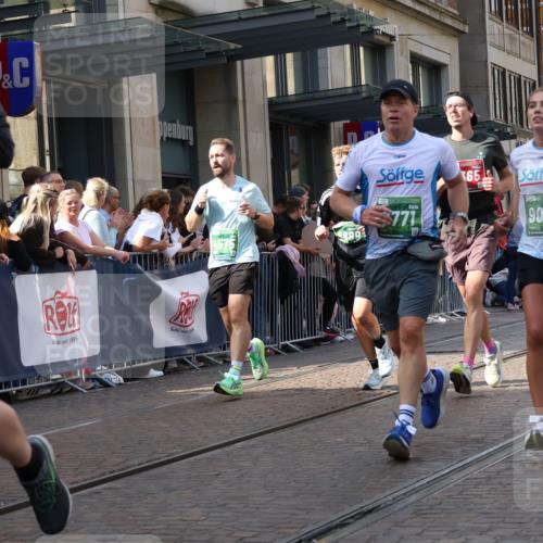13.09.2026 - 21. swb-Marathon Bremen Strokosch-Dieckow http://msf.ph/oto/10345038 13.09.2026 13:29:32 Ziel 109, 124, 454, 716, 1073, 1173, 1205, 1581, 1653, 1759, 1780, 1848, 1861, 2126, 2289, 3190, 3320, 3618, 3667, 3908, 4115, 4524, 4575, 4576, 5198, 5631, 6006, 6127, 6725, 7079, 7093, 7384, 7884, 8110, 8267, 8470, 8481, 8594, 8612, 8771, 8899, 9049, 9104, 9534, 9747, 9770, 10013, 13031, 132, 303, 596, 651, 1083, 1243, 1365, 1387, 1545, 1823, 2023, 2076, 2301, 2742, 2867, 2957, 3030, 3258, 3721, 3796, 3846, 3912, 4541, 5036, 5244, 5599, 6103, 6384, 6499, 6690 meine-sportfotos.de