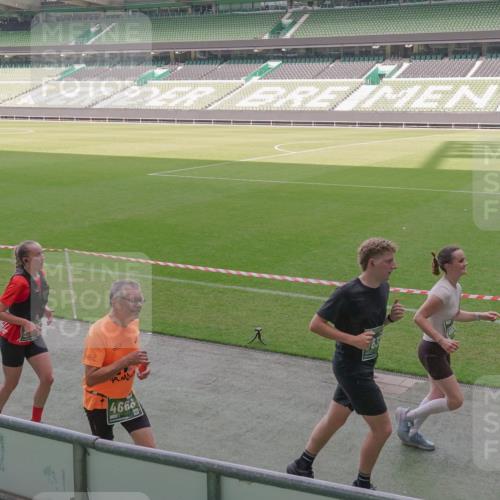 13.09.2026 - 21. swb-Marathon Bremen Michael Burmester http://msf.ph/oto/10345048 13.09.2026 13:31:06 Laufen im Stadion 122, 171, 224, 295, 297, 405, 487, 639, 767, 806, 840, 965, 1114, 1142, 1242, 1310, 1314, 1326, 1329, 1529, 1633, 1634, 1775, 1810, 1811, 1869, 1886, 1892, 1904, 1983, 2216, 2242, 2249, 2263, 2344, 2368, 2372, 2449, 2615, 2629, 2637, 2643, 2677, 2719, 2726, 2738, 2869, 2871, 2877, 2918, 2945, 2952, 2994, 3038, 3094, 3101, 3140, 3223, 3227, 3286, 3379, 3401, 3426, 3644, 3723, 3736, 3873, 3876, 3898, 3918, 3929, 3944, 4056, 357 meine-sportfotos.de