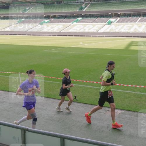 13.09.2026 - 21. swb-Marathon Bremen Michael Burmester http://msf.ph/oto/10345239 13.09.2026 13:31:42 Laufen im Stadion 122, 224, 295, 297, 344, 386, 487, 617, 639, 690, 806, 840, 965, 1114, 1133, 1142, 1310, 1314, 1326, 1329, 1427, 1529, 1775, 1801, 1869, 1892, 1897, 1904, 1923, 2216, 2242, 2249, 2253, 2270, 2274, 2344, 2368, 2372, 2523, 2556, 2629, 2637, 2643, 2649, 2677, 2719, 2726, 2848, 2869, 2871, 2877, 2918, 2945, 2952, 2994, 3038, 3094, 3101, 3140, 3223, 3350, 3379, 3401, 3426, 3572, 3644, 3723, 3736, 3746, 3873, 3876, 3918, 3944, 357 meine-sportfotos.de