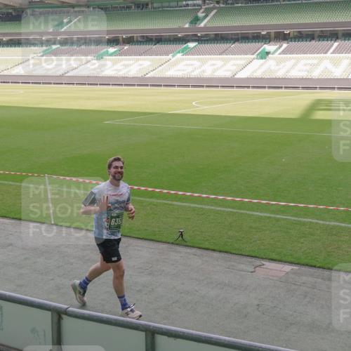 13.09.2026 - 21. swb-Marathon Bremen Michael Burmester http://msf.ph/oto/10345261 13.09.2026 13:31:47 Laufen im Stadion 122, 224, 295, 344, 350, 386, 487, 490, 617, 639, 690, 806, 840, 965, 1114, 1133, 1142, 1310, 1314, 1326, 1329, 1427, 1529, 1775, 1801, 1869, 1892, 1897, 1904, 1923, 2216, 2242, 2253, 2270, 2274, 2320, 2344, 2368, 2372, 2456, 2514, 2523, 2556, 2629, 2637, 2643, 2649, 2677, 2719, 2726, 2848, 2869, 2871, 2877, 2918, 2945, 2952, 2994, 3038, 3094, 3101, 3140, 3223, 3350, 3379, 3401, 3426, 3572, 3644, 3723, 3736, 3746, 3873, 3876, 3918, 3944, 357 meine-sportfotos.de
