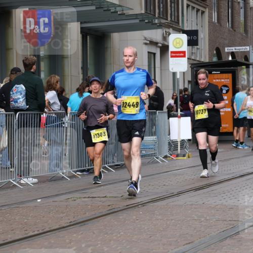 13.09.2026 - 21. swb-Marathon Bremen Strokosch-Dieckow http://msf.ph/oto/10345481 13.09.2026 11:09:32 Ziel 10234, 10299, 10386, 10417, 10435, 10645, 10696, 10737, 10785, 10990, 10991, 11119, 11383, 11437, 11441, 12449, 10314, 10386, 10424, 10556, 10664, 10686, 10694, 10712, 10769, 10823, 10981, 10983, 11192, 11225, 11764, 11882, 11883, 11914, 11915, 11937, 11987, 11995, 12322, 12409, 12474, 12491, 12532, 13607 meine-sportfotos.de