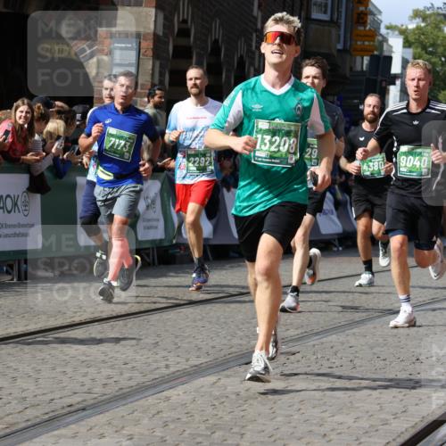 13.09.2026 - 21. swb-Marathon Bremen Strokosch-Dieckow http://msf.ph/oto/10345554 13.09.2026 13:32:25 Ziel 2310, 2934, 3946, 4566, 4797, 4979, 5628, 6116, 6258, 6475, 6875, 7182, 7526, 7818, 8048, 8610, 8970, 9394, 9640, 13182, 1437, 1687, 2292, 2293, 2611, 2992, 3354, 3429, 3878, 4263, 4323, 4380, 4862, 5281, 5398, 6518, 6583, 6593, 6760, 7173, 7990, 8344, 8957, 9040, 9175 meine-sportfotos.de