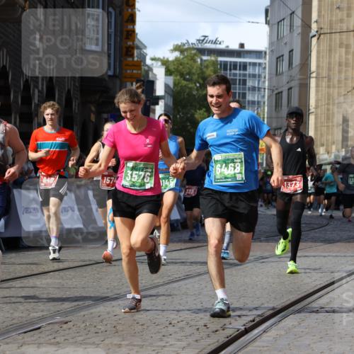 13.09.2026 - 21. swb-Marathon Bremen Strokosch-Dieckow http://msf.ph/oto/10345567 13.09.2026 13:27:53 Ziel 323, 593, 857, 940, 1006, 1373, 1574, 2345, 2668, 2686, 3013, 3460, 3521, 4421, 4496, 4593, 5081, 5220, 5290, 5358, 5557, 5616, 6067, 6306, 7110, 9727, 488, 1343, 1456, 3480, 5462, 7926, 8188, 8656, 9067, 9145, 9167, 9168, 13069 meine-sportfotos.de