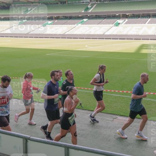 13.09.2026 - 21. swb-Marathon Bremen Michael Burmester http://msf.ph/oto/10345585 13.09.2026 13:32:39 Laufen im Stadion 155, 295, 344, 350, 386, 487, 490, 617, 690, 786, 787, 840, 965, 1001, 1051, 1133, 1142, 1292, 1310, 1314, 1326, 1329, 1377, 1427, 1591, 1592, 1801, 1869, 1892, 1897, 1904, 1923, 2077, 2132, 2226, 2230, 2231, 2253, 2270, 2274, 2320, 2344, 2374, 2456, 2514, 2523, 2539, 2556, 2616, 2630, 2649, 2726, 2769, 2848, 2945, 2952, 3014, 3038, 3140, 3223, 3350, 3379, 3426, 3572, 3601, 3614, 3644, 3736, 3746, 3797, 3901, 3918, 3944 meine-sportfotos.de