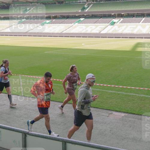 13.09.2026 - 21. swb-Marathon Bremen Michael Burmester http://msf.ph/oto/10345743 13.09.2026 13:33:07 Laufen im Stadion 155, 344, 350, 386, 428, 490, 594, 617, 690, 765, 786, 787, 1001, 1051, 1098, 1133, 1292, 1326, 1377, 1427, 1557, 1591, 1592, 1661, 1760, 1801, 1869, 1897, 1923, 1996, 2077, 2132, 2226, 2230, 2231, 2253, 2270, 2274, 2320, 2344, 2374, 2399, 2400, 2456, 2479, 2514, 2515, 2523, 2539, 2543, 2556, 2616, 2630, 2649, 2718, 2757, 2769, 2787, 2848, 2945, 2982, 3014, 3350, 3379, 3443, 3503, 3572, 3577, 3601, 3614, 3644, 3746, 3797, 3875, 3901, 3911, 3952, 4001 meine-sportfotos.de