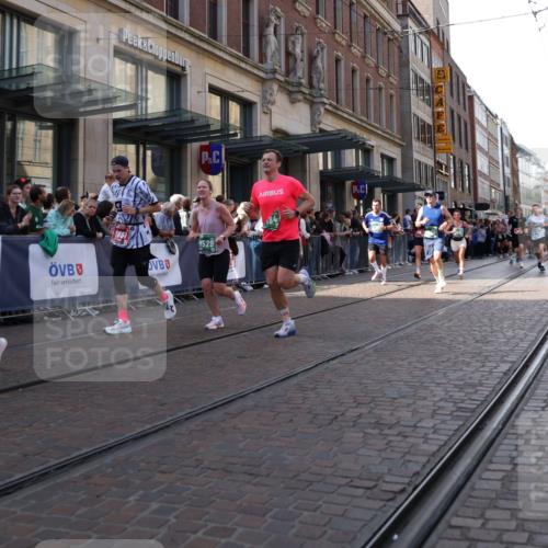 13.09.2026 - 21. swb-Marathon Bremen Strokosch-Dieckow http://msf.ph/oto/10345781 13.09.2026 13:29:55 Ziel 881, 1308, 1611, 1653, 1780, 1909, 1938, 2126, 2265, 2364, 2900, 3190, 4763, 5039, 5198, 5348, 5615, 6225, 6720, 6942, 6992, 6994, 7184, 7609, 7932, 7966, 8090, 8105, 8110, 8115, 8169, 8314, 8441, 8470, 8494, 9015, 9104, 9125, 9412, 9529, 109, 124, 454, 716, 1073, 1173, 1205, 1581, 1759, 1780, 1848, 1861, 2289, 3320, 3618, 3667, 3908, 4115, 4524, 4575, 4576, 5631, 6006, 6127, 6384, 6725, 7079, 7093, 7884, 8267, 8481, 8899, 9049 meine-sportfotos.de
