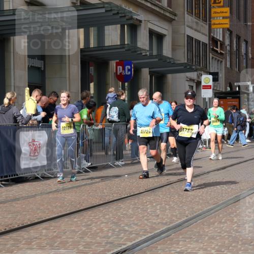 13.09.2026 - 21. swb-Marathon Bremen Strokosch-Dieckow http://msf.ph/oto/10345986 13.09.2026 11:09:59 Ziel 10002, 10169, 10361, 10362, 10706, 10719, 10791, 10890, 10963, 11080, 11382, 11725, 11732, 11933, 11957, 11982, 12117, 12207, 12227, 12293, 12454, 12550, 10234, 10299, 10417, 10435, 10645, 10696, 10737, 10751, 10785, 10990, 10991, 11119, 11383, 11437, 11441, 12449 meine-sportfotos.de