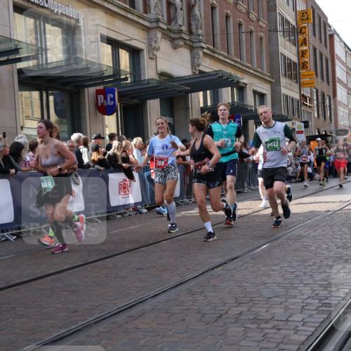 13.09.2026 - 21. swb-Marathon Bremen Strokosch-Dieckow http://msf.ph/oto/10346007 13.09.2026 13:30:05 Ziel 625, 881, 1067, 1909, 1938, 2265, 2364, 2900, 3163, 3164, 3425, 4058, 4332, 4415, 4425, 4748, 4763, 5506, 5551, 5615, 6347, 6988, 7184, 7253, 7567, 7821, 7966, 8090, 8105, 8116, 8117, 8169, 8314, 8441, 8494, 8762, 8878, 8966, 9011, 9015, 9108, 9412, 9529, 9695, 109, 454, 716, 1073, 1173, 1205, 1308, 1611, 1653, 1759, 1780, 1848, 1861, 2126, 3190, 3320, 3618, 3667, 3908, 4115, 4524, 4575, 5039, 5198, 5348, 5631, 6127, 6225, 6720, 6725, 7093, 8267, 8899, 9049 meine-sportfotos.de