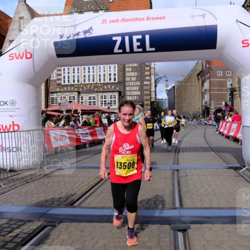 13.09.2026 - 21. swb-Marathon Bremen Tim E. http://msf.ph/oto/10346122 13.09.2026 11:16:30 Ziel 10665, 11026, 11081, 11139, 11181, 11200, 11264, 11385, 11448, 11573, 11768, 12057, 12151, 12306, 12539, 13508 meine-sportfotos.de